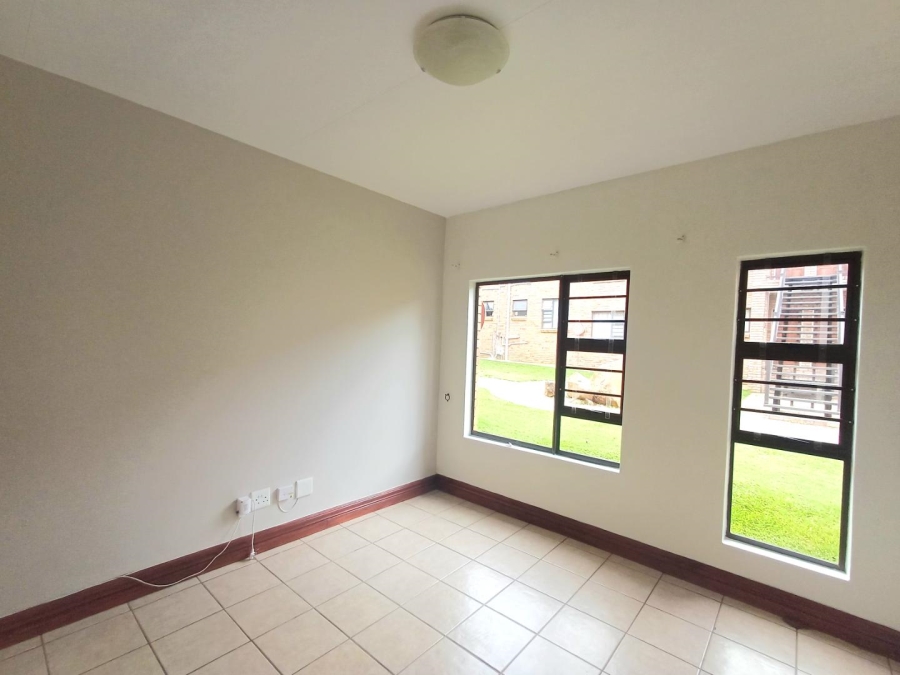 2 Bedroom Property for Sale in Pellissier Free State